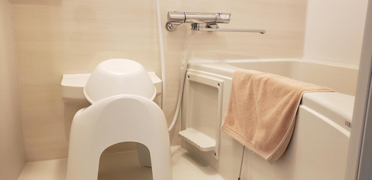 Hotel Chuo Crown Oszaka Kültér fotó
