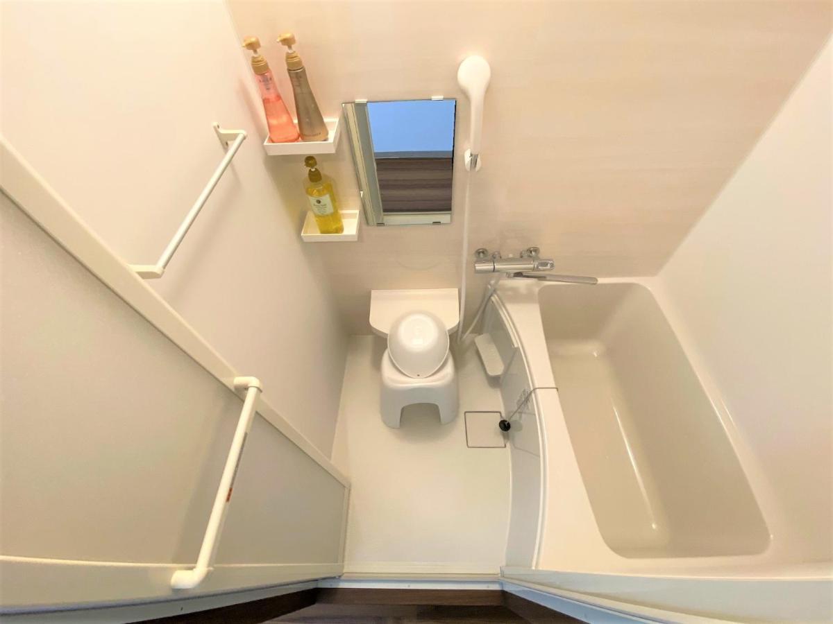 Hotel Chuo Crown Oszaka Kültér fotó